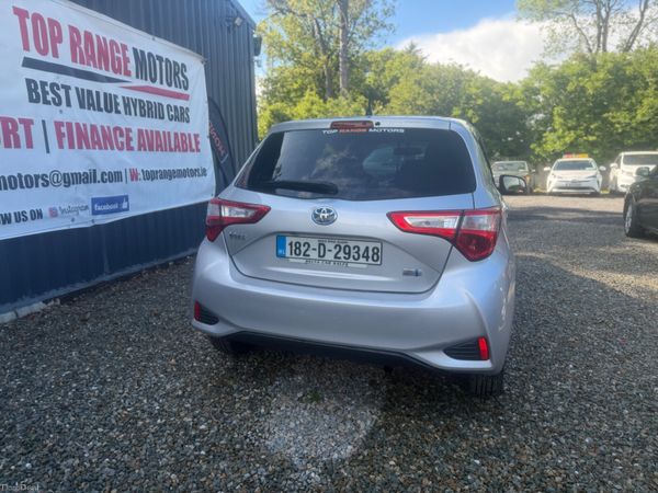 Toyota Vitz 2018 387598720