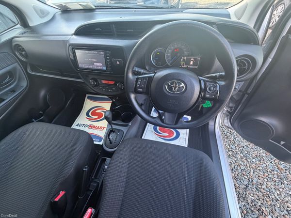 Toyota Vitz 2018 387598726