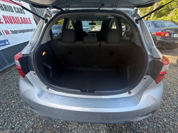 Toyota Vitz 2018 387598736