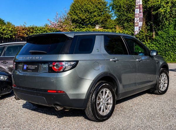 152  Land Rover Discovery Sport 2.0 TD4 Auto 387501588