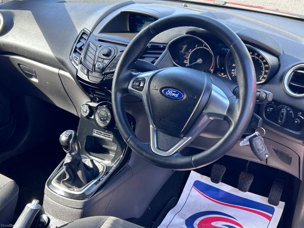 2014 Ford Fiesta Argento Zetec 1.25 387502464
