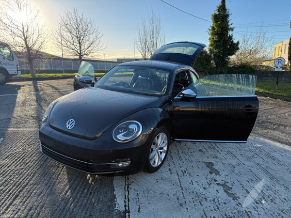 VOLKSWAGEN BEETLE 2013 AUTOMATIC 387524622