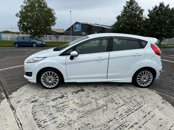 FORD FIESTA 2014 AUTOMATIC 387526244