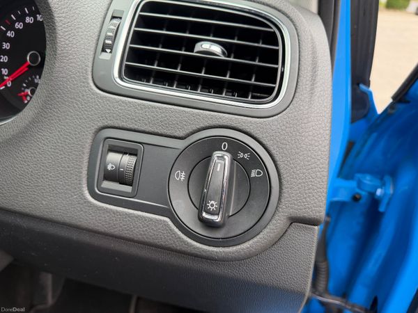Volkswagen Polo Automatic 1.2 387643816