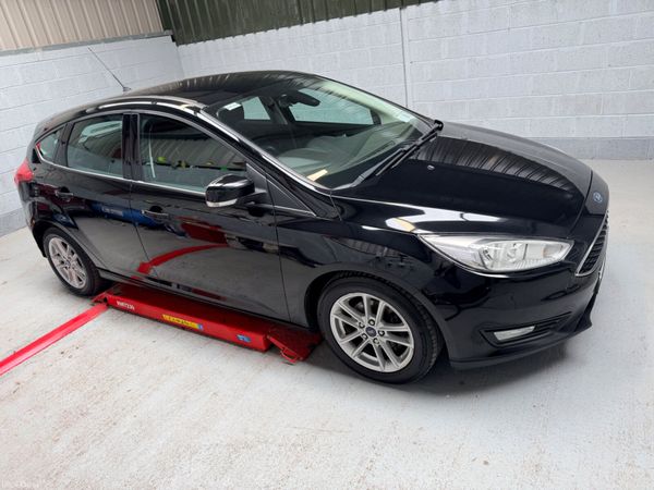 Ford Focus 2017 387685050