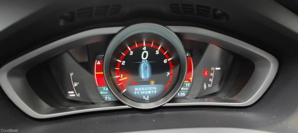 2013 Volvo V40 1.6 Petrol Automatic 387685292