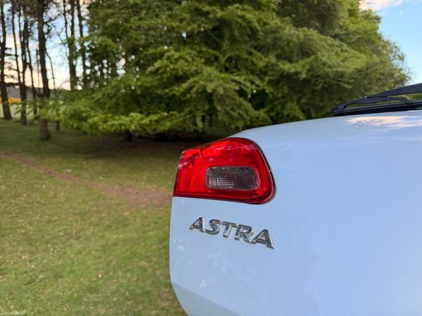 Opel Astra 2011 Diesel 387689180