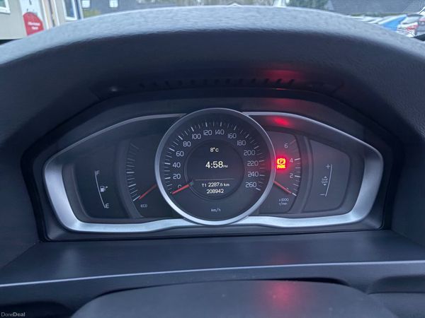 2017 Volvo S60 387690206