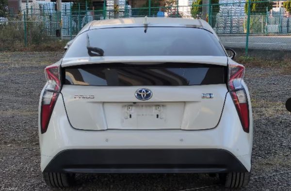 172- Toyota Prius 1.8 Petrol Hybrid 387690946