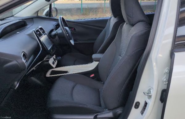 172- Toyota Prius 1.8 Petrol Hybrid 387690970