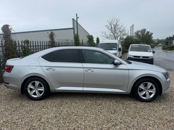 Skoda Superb 2019 Ambition model 387606518