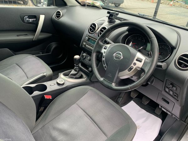 Nissan Qashqai 2014 N-Tech 4X4 7 Seats Fresh NCT 387635088