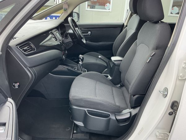 2016 KIA CARENS SEVEN SEATER ONLY 150,000 KMS 387749130