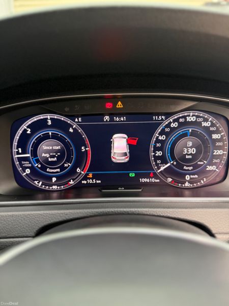 2019 (192) VW Golf 2.0 Diesel - Automatic! 387754394
