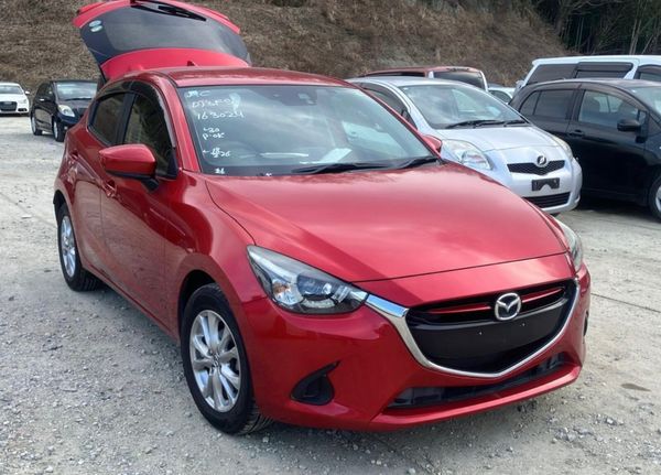 2016 Mazda Demio(mazda3) 1.3 Petrol Automatic 387775886