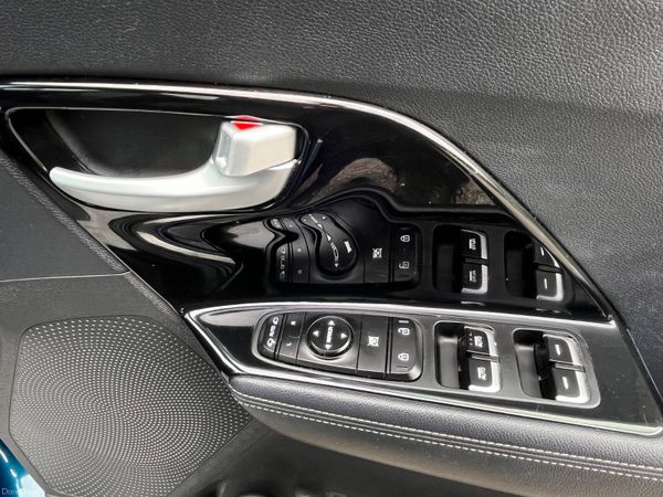 Kia Niro 1.6 GDI Petrol Hybrid 387704080