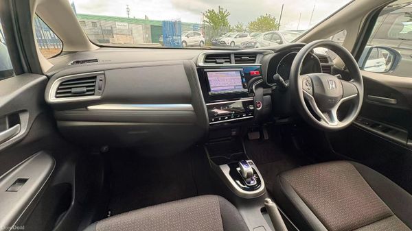 Honda Fit 1.5 Hybrid Petrol 2016 387707462