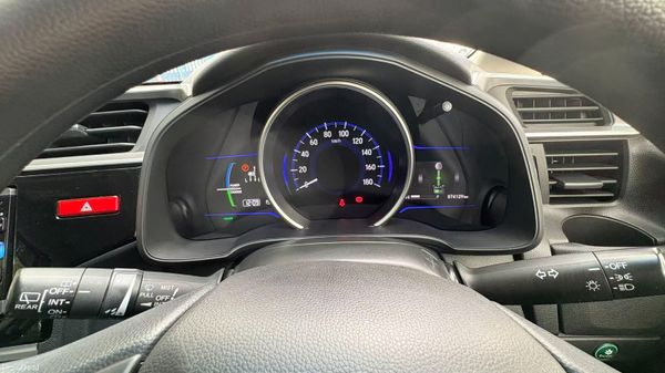 Honda Fit 1.5 Hybrid Petrol 2016 387707464