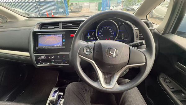 Honda Fit 1.5 Hybrid Petrol 2016 387707468