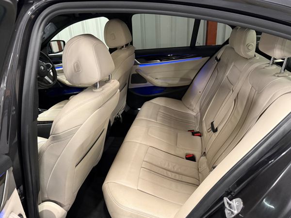 2017 BMW 520D M-Sport X-Drive 387713016