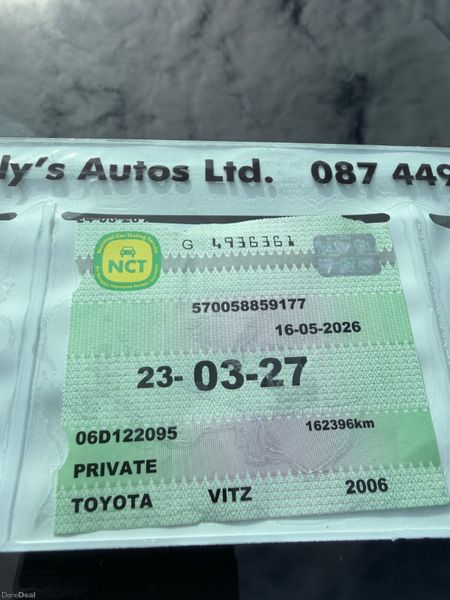 Toyota Vitz 2006 387721358