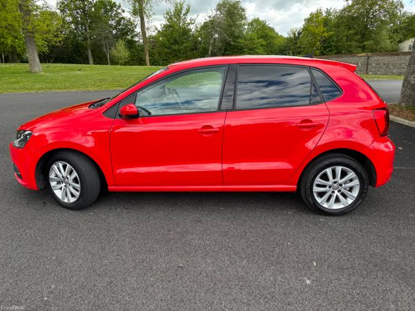Volkswagen Polo 2016 387728938