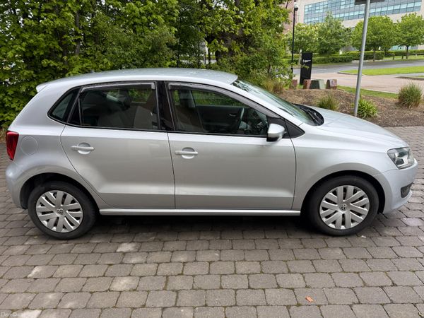 Volkswagen Polo 2013 387729850