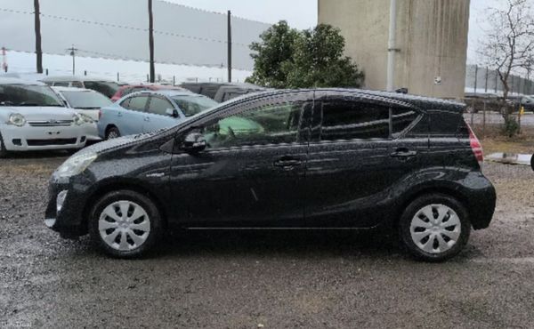 2015 Toyota Aqua 1.5 Petrol Hybrid 387731944