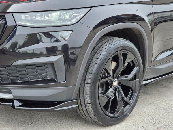 2023 SKODA KODIAK STYLE WITH RS X MAXTON STYLING 387840452