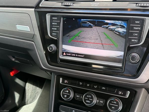 2016 Volkswagen Touran 7 seater Automatic 387843598