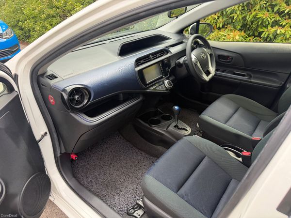 Toyota Aqua 2015 Hybrid 387844810