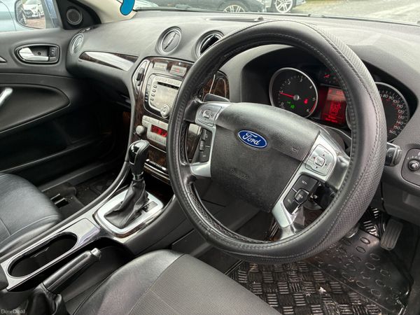 Ford Mondeo *Automatic* 387881136