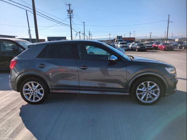 Audi SQ2 387810592
