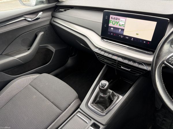 2022 (222) Skoda Octavia SE Tech 2.0 TDI 387831290