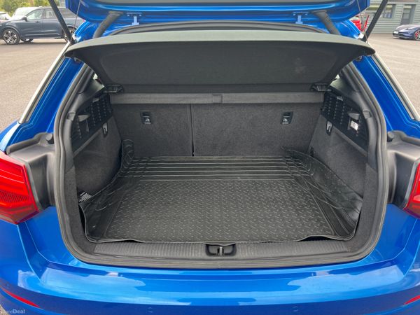 2017 (172) Audi Q2 S Line 1.6 TDI 387831882