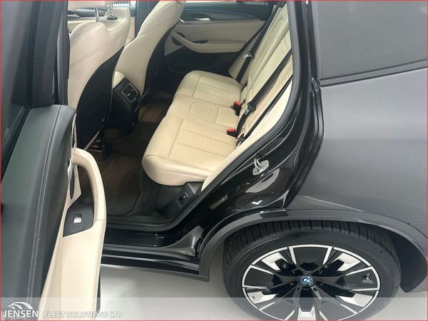 BMW iX3 80 kWh M Sport Pro 387837364
