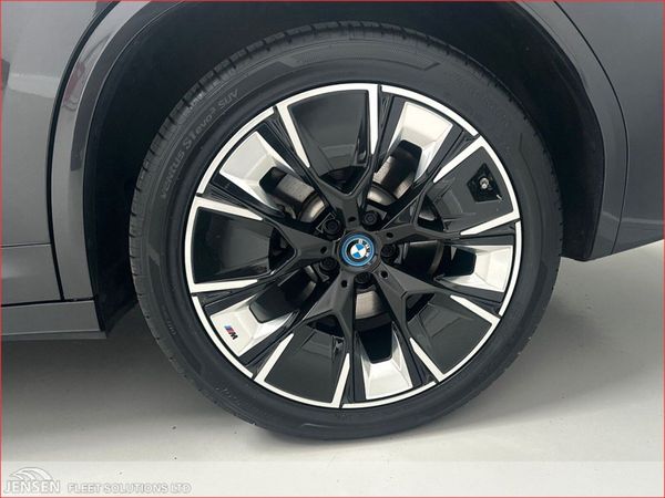 BMW iX3 80 kWh M Sport Pro 387837372