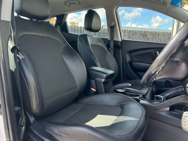 Hyundai ix35 Executive 2015 387951248