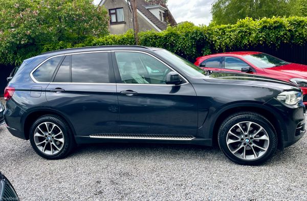 14 BMW X5  xDrive SE Automatic 387952986