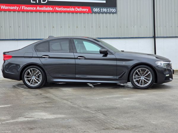 BMW 5-Series 2018 M- SPORT 387978618