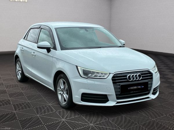 Audi A1  *Automatic* 387916806