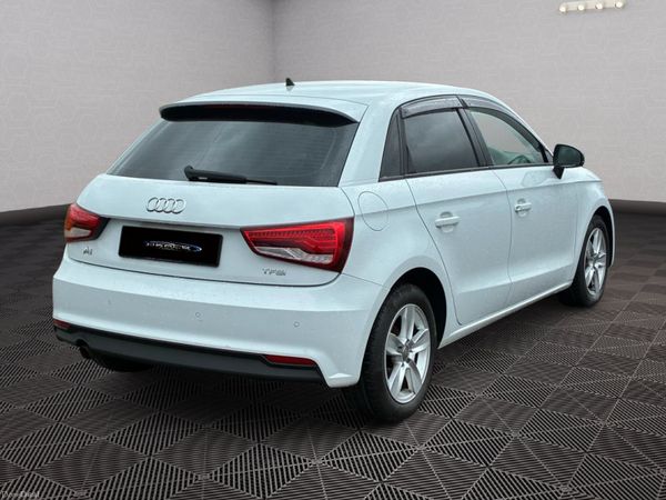 Audi A1  *Automatic* 387916816
