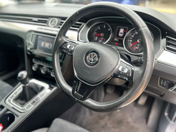 Volkswagen Passat highline 1.6 TDI 388043580
