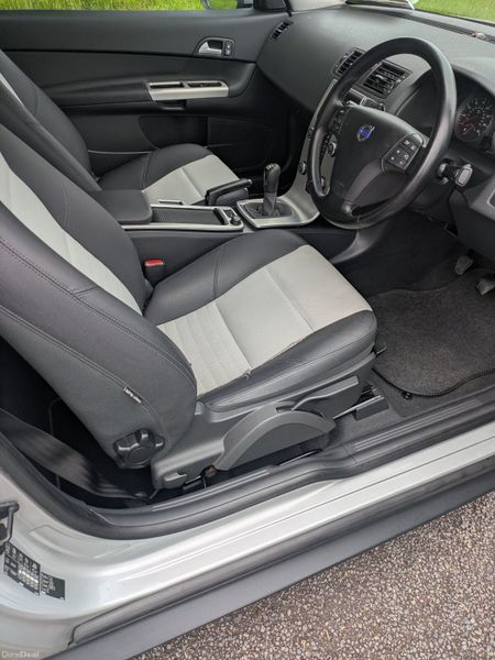 Volvo C30 2009.  NCT & TAX 388045302