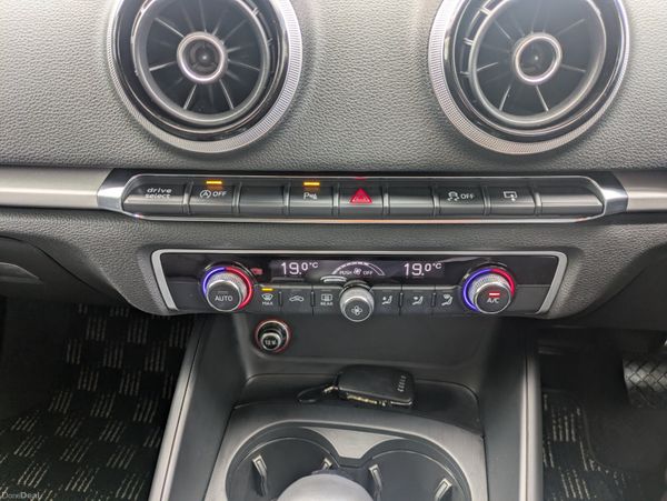 Audi A3 SPORT 1.4 TFSI/AUTO/LOW KMS/ NEW NCT 05/27 388049840