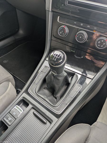 Volkswagen Golf Highline/ NEW NCT 08/27 388052700