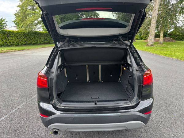 BMW X1 2018 388055402