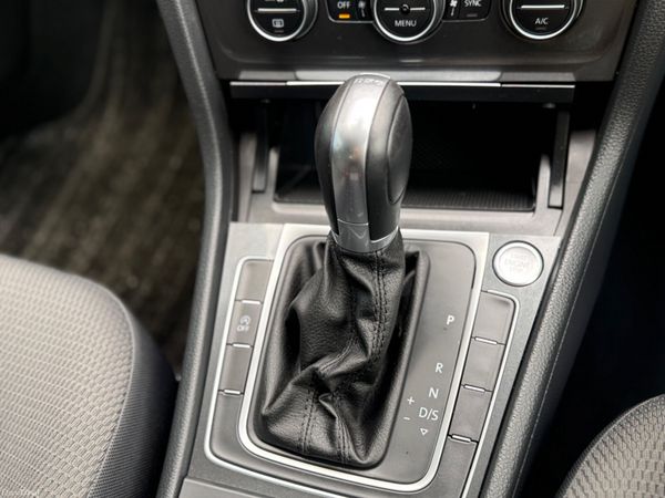 2019 Volkswagen Golf 1.2 Tsi Auto /23 K Low mileag 388065856