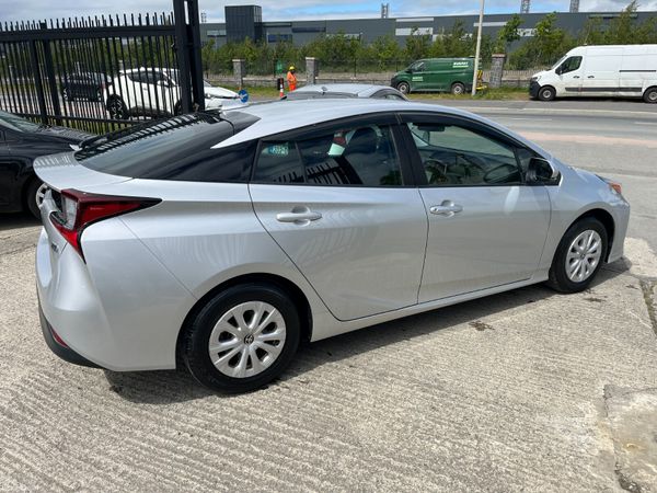 TOYOTA PRIUS 2020, 1.8 HYBRID AUTO LOW KMS 388069246