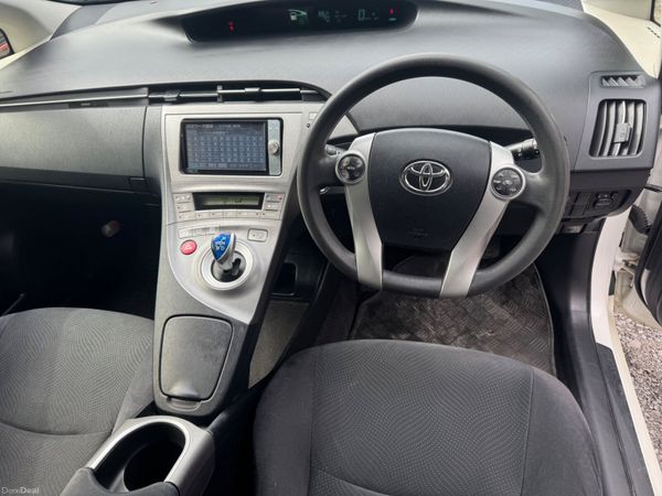 Toyota Prius Hybrid Automatic 388069604